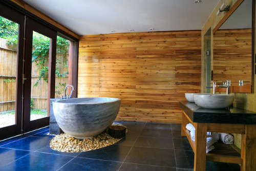 Bathroom fitting