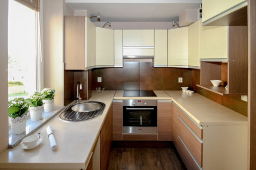 Kitchen repair
